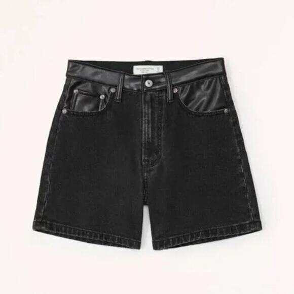 Abercrombie & Fitch The Dad Short High Rise Black Denim Faux Leather Size 6 / 28 - Picture 3 of 7